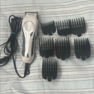Wahl Chrome and Black Clipper Kit